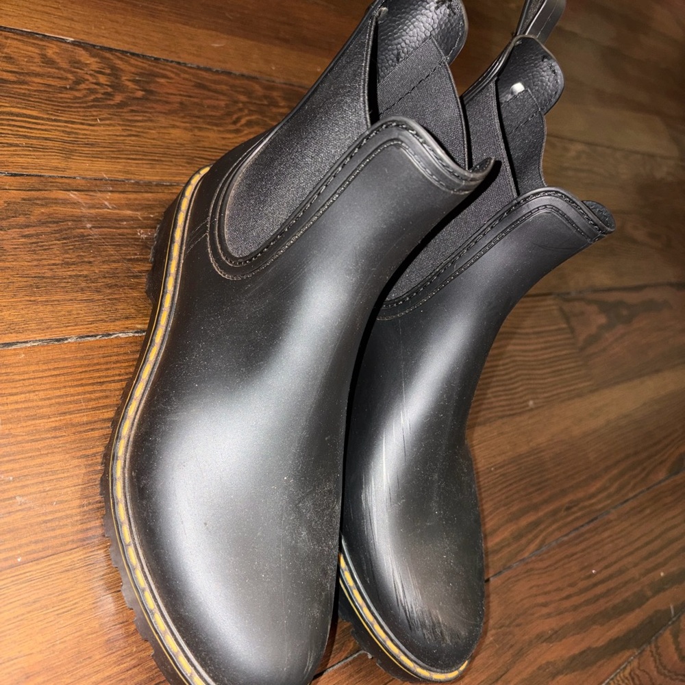 Rubber look alike doc martin boots